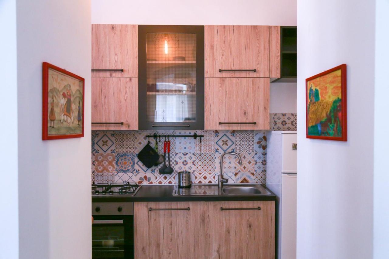 B&B Interno Sg 라킬라 외부 사진