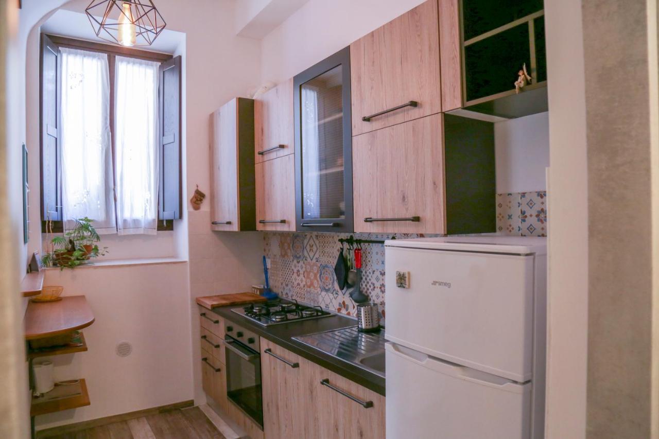 B&B Interno Sg 라킬라 외부 사진