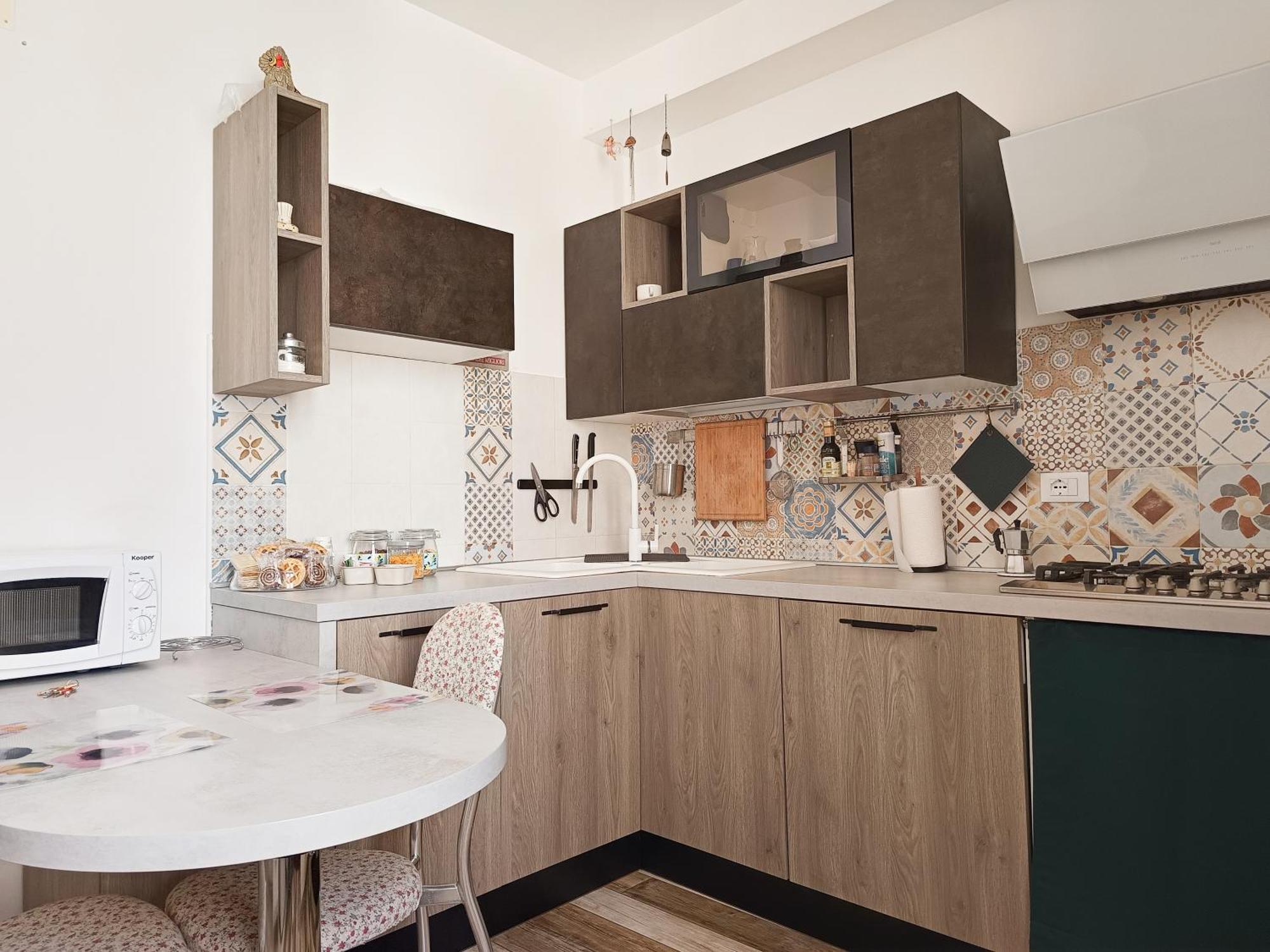 B&B Interno Sg 라킬라 외부 사진