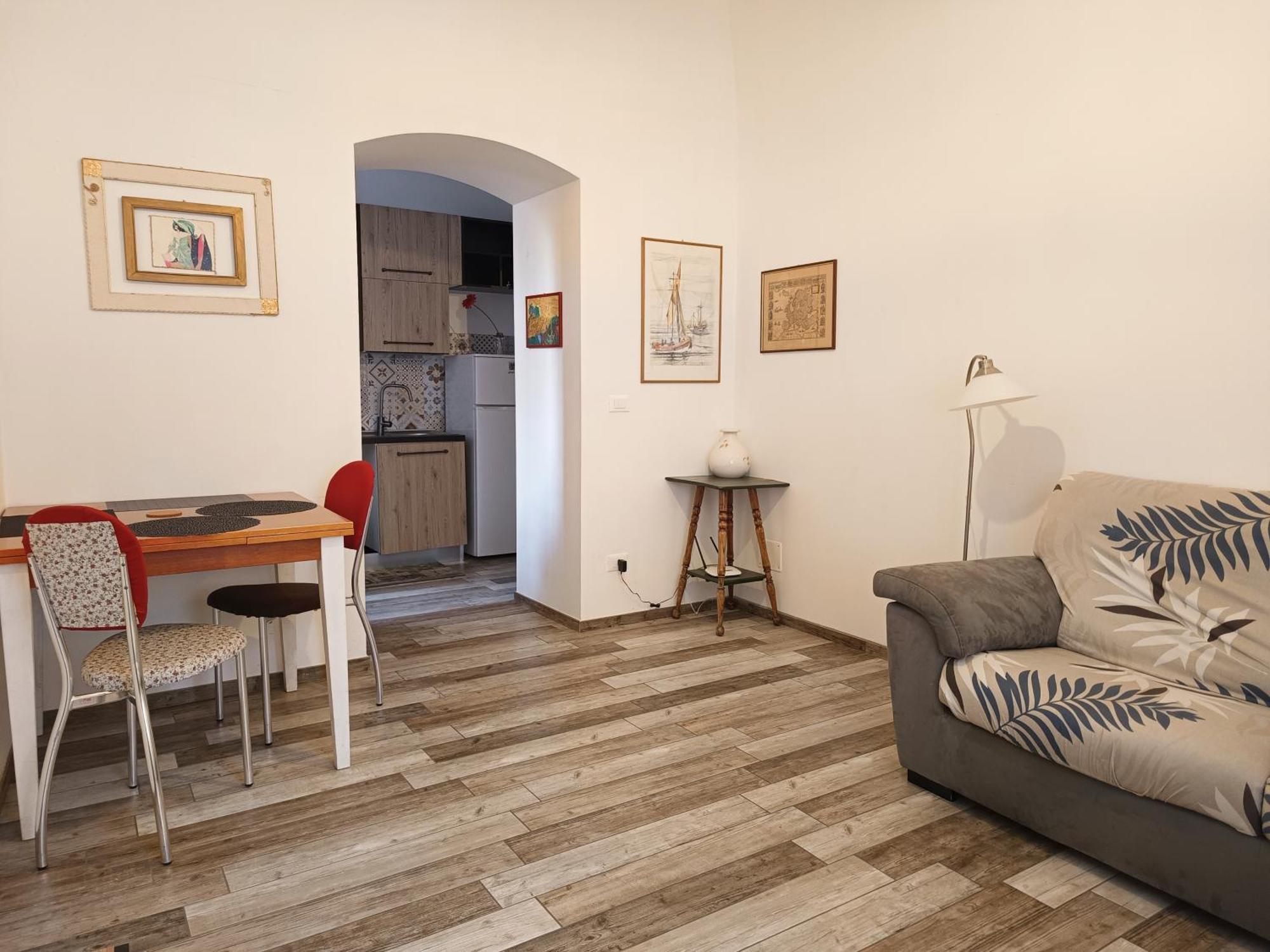 B&B Interno Sg 라킬라 외부 사진